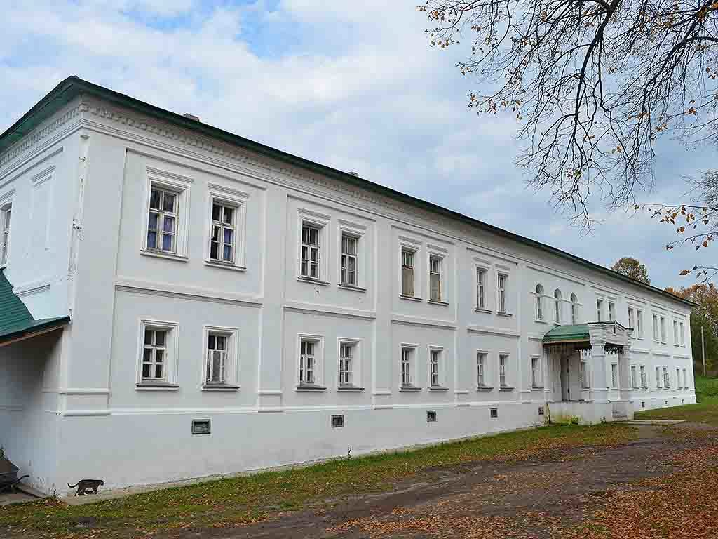 Братский келейный корпус